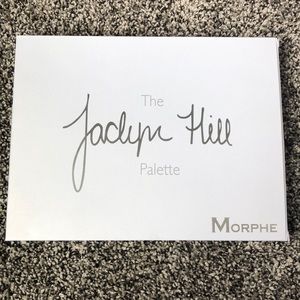 Jaclyn Hill palette